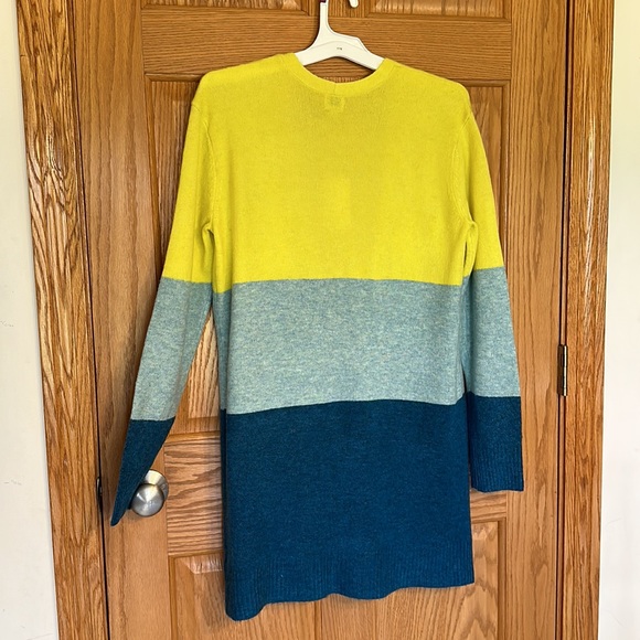 A new day- florescent yellow, like get blue and teal cardigan with front pockets - Picture 5 of 7
